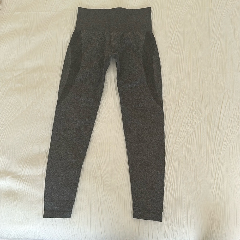 NVGTN heather gray lightly used leggings, size small, seamless